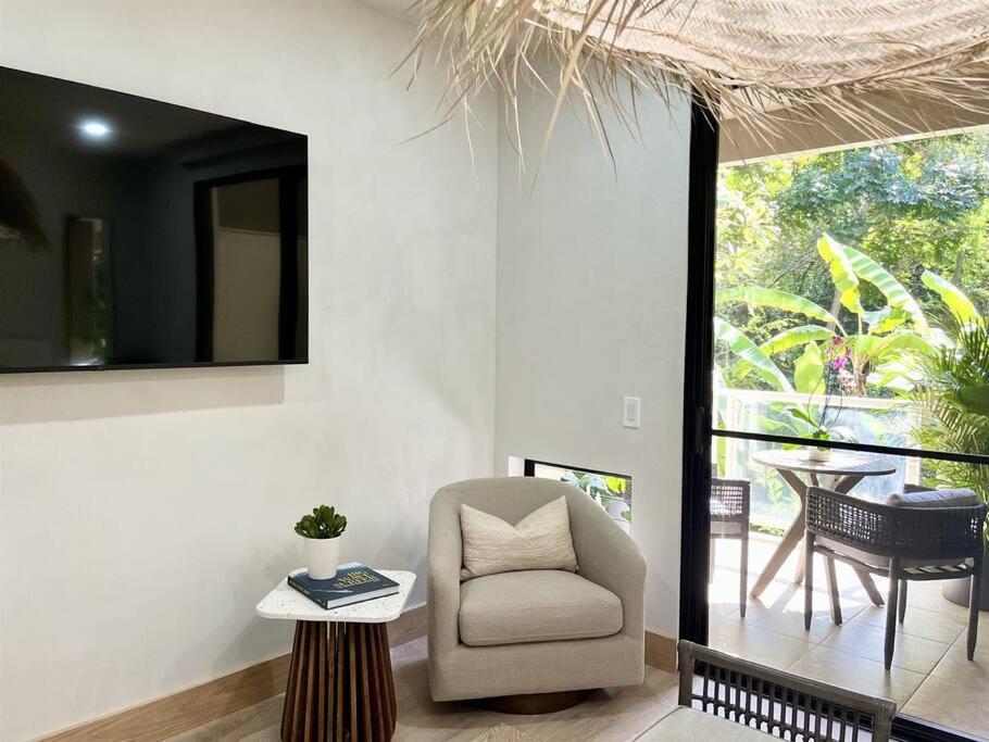 Apartment Tiki Tiki - Gorgeous Boho Hideaway! *